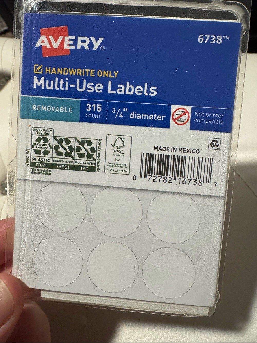 Avery Blue & White Multi-Use Removable Labels 3/4" (315 Count)
